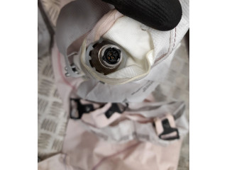 Боковая подушка безопасности 4M8880741E Audi Q8