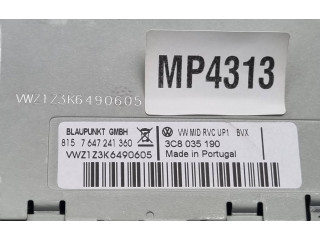 Радио/ проигрыватель CD/DVD / навигация