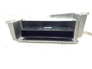 Блок подушек безопасности 8200563368   Renault Clio III