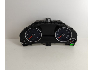 Přístrojová deska Volkswagen Touareg II 2016 7P6920983G, 0263677157