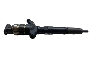 Vstřikovač 2367030400 Toyota Land Cruiser (J150)