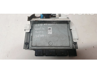 Блок управления двигателя S122865033, 880208687   Volvo V70