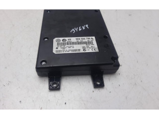 Блок управления двигателя 5K0035730B   Volkswagen PASSAT