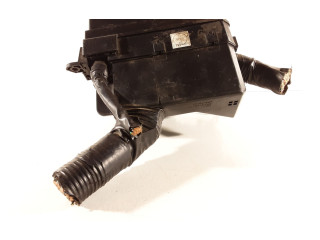 Блок предохранителей PR06102000, PR06101000 Mitsubishi Outlander