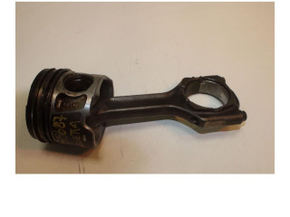 Поршень с шатуном 940A4000 Alfa Romeo Giulietta