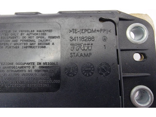 Подушка безопасности для колен 06700081630, 067000816309325   Maserati Ghibli