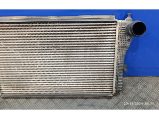 Интеркулер  1K0145803AF   Audi A3 S3 8P 