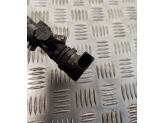 Vstřikovací lišta 057130764AM, 059130090CT   Audi Q7 4M    CVZA 