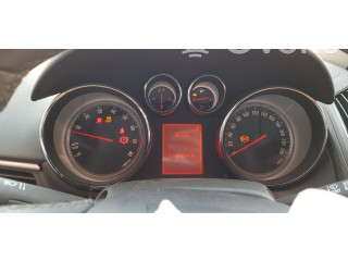 Přístrojová deska Opel Zafira C 2015 13460584