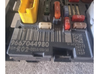 Pojistková skříňka Řídící jednotka BSM 9667044980, BSMR0200 Peugeot 3008 I 2010