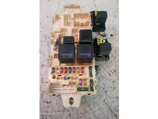 Pojistková skříňka MR445952, 4M41 Mitsubishi Pajero 1