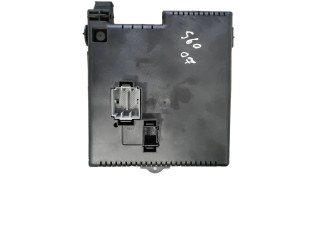 Блок предохранителей 30786646, 28080156 Volvo S60