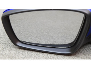 Зеркало электрическое        Skoda Fabia Mk3 (NJ)  2015 - 2021 года   