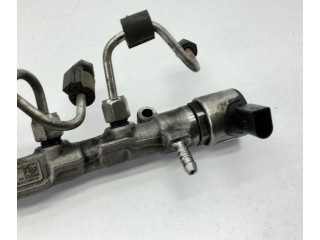 Vstřikovací lišta 04L130093, 04L130093 Volkswagen Transporter - Caravelle T6