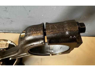 Поршень с шатуном Jaguar XF X260