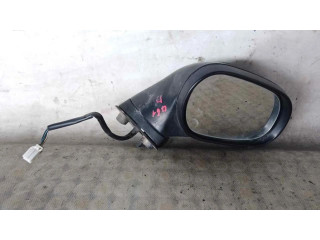 Зеркало электрическое Mitsubishi Carisma 2000-2004 года