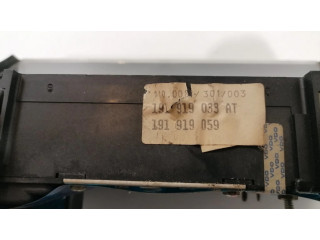 Přístrojová deska Volkswagen Golf II 1990 191919033AT, 191919059