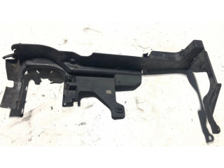 Боковая часть панели радиаторов (телевизора)