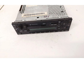 Pojistková skříňka Радио/ проигрыватель  / навигация 1j0035152e, 7649236360   Volkswagen Polo III 6N 6N2 6NF 2001