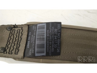 Задний ремень безопасности