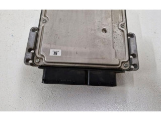 Блок управления двигателя 55255373   Fiat 500L