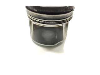  Поршень YD22DDTi   Nissan X-Trail T30  