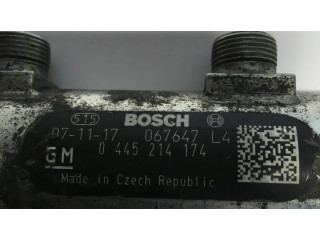 Топливная рампа 0445214174, 710205910644 Chevrolet Captiva 2.0