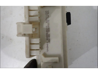 Блок предохранителей    Volvo C30    