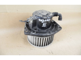 Вентилятор печки Mitsubishi Pajero Sport I
