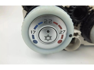 Блок управления климат-контролем 69667016 Mitsubishi Colt