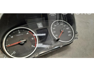 Панель приборов 8100B996 Mitsubishi L200