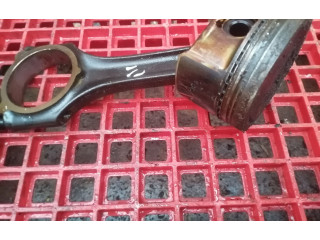 Píst A2710300220, A2710300620 Mercedes-Benz C W203 271.940