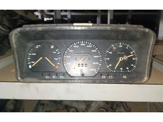 Панель приборов 357919033r Volkswagen PASSAT B3