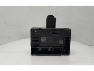 Блок управления 5Q4959393, 180105   Skoda Octavia Mk3 (5E)