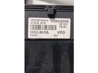 Přístrojová deska Volkswagen Caddy 2007 2K0920843A, V0003000