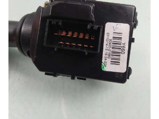 Ручка стеклоочистителей 934202Y660 KIA Ceed