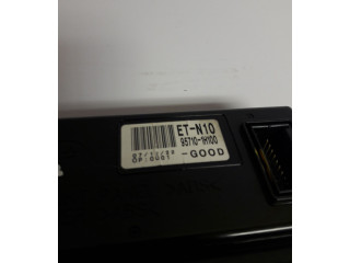 Дисплей    957101H300   KIA Ceed