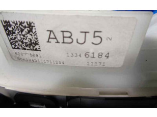 Панель приборов 13346184 Opel Meriva B