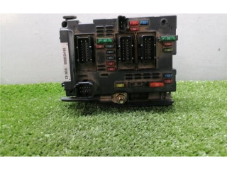 Блок предохранителей 9644038680, 9644038680 Peugeot 406