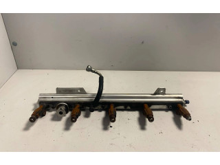 Vstřikovací lišta 9186836, 01469833 Volvo S80