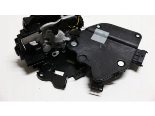 Замок багажника Jaguar F-Pace 2016 - года