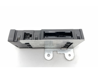 Блок управления климат-контролем 9499896 Volvo S60