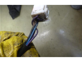 Зеркало электрическое Mazda 323 F 1995 - 1998 года