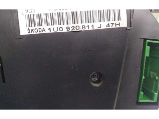 Панель приборов    Skoda Octavia Mk2 (1Z)       