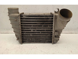 Интеркулер 8L9145806B Audi A3 S3 8L