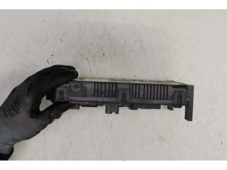 Pojistková skříňka Peugeot 5008 II 2016