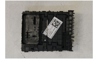 Блок предохранителей 1K0937125D Volkswagen Golf Plus