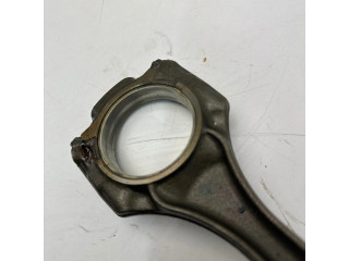 Píst 7646892 BMW 7 F01 F02 F03 F04 pro benzínový motor 4.4 N63