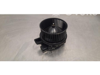 Вентилятор печки    4M1820021C   Audi Q5 SQ5