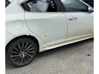 Моторчик заднего дворника 0000050509441 Alfa Romeo Giulietta